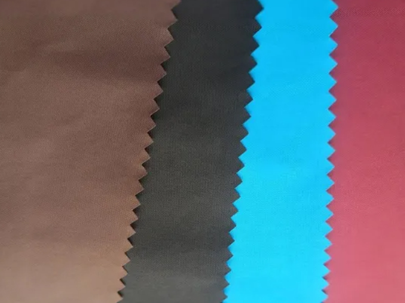 Tissu en taffetas de nylon imperméable avec revêtement PU pour tente