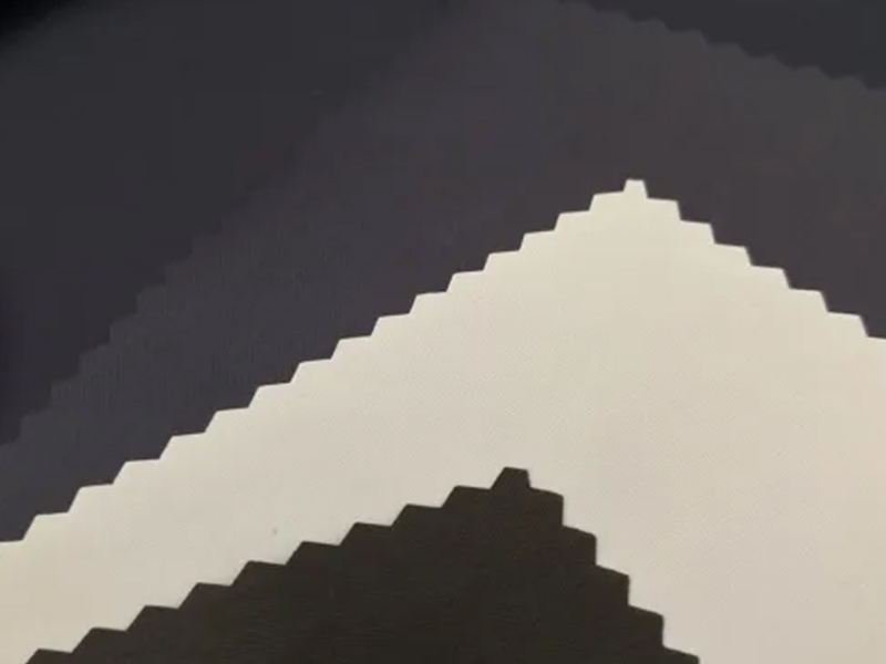 Tissu en taffetas de nylon 210t avec revêtement PU