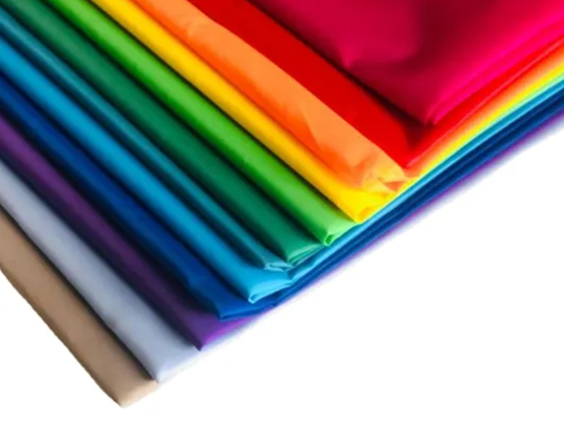 Tissu en taffetas teint uni de haute qualité 170t pour la doublure