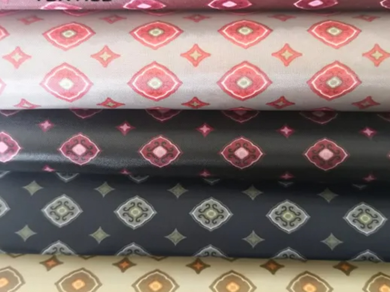 Tissu en taffetas de polyester imprimé 190t pour BagLining