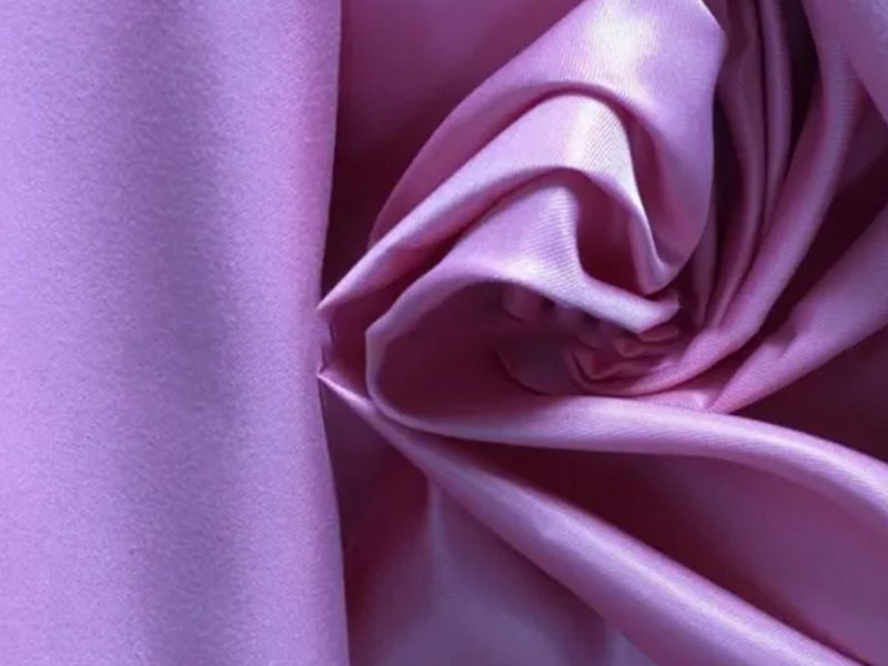 100 % polyester teint en sergé de tissu de peau de pêche/tissu en microfibre